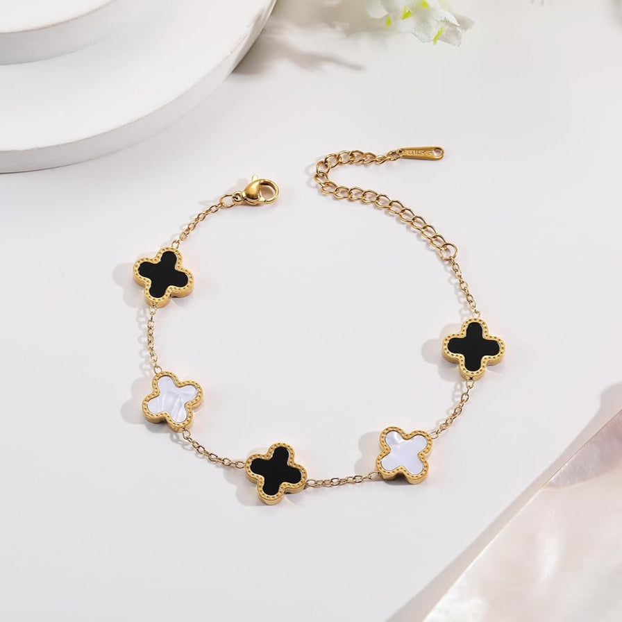 Bratara Clover Black & White