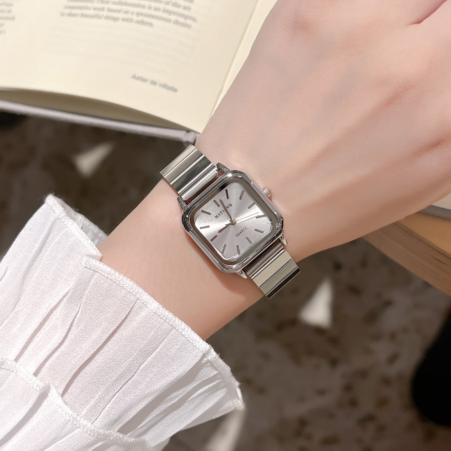 Ceas Mstianq Quartz White